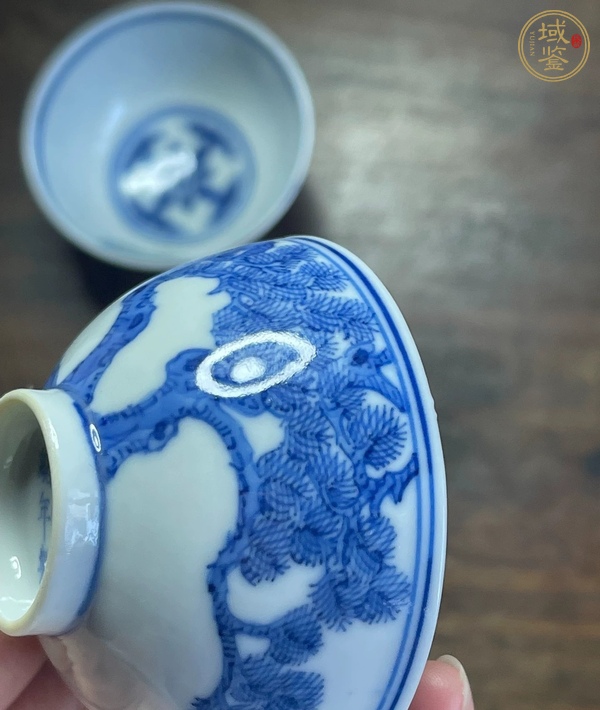 古玩陶瓷青花三松圖茶圓真品鑒賞圖