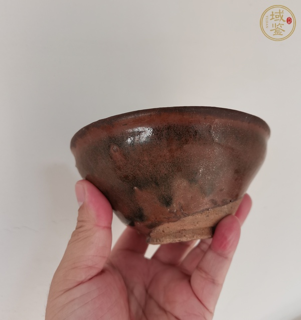 古玩陶瓷建窯柿紅釉茶盞真品鑒賞圖