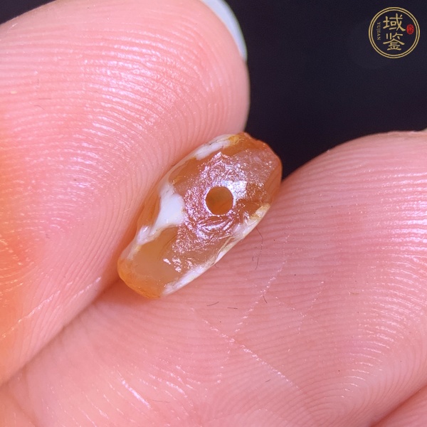 古玩玉器瑪瑙鑲蝕珠真品鑒賞圖