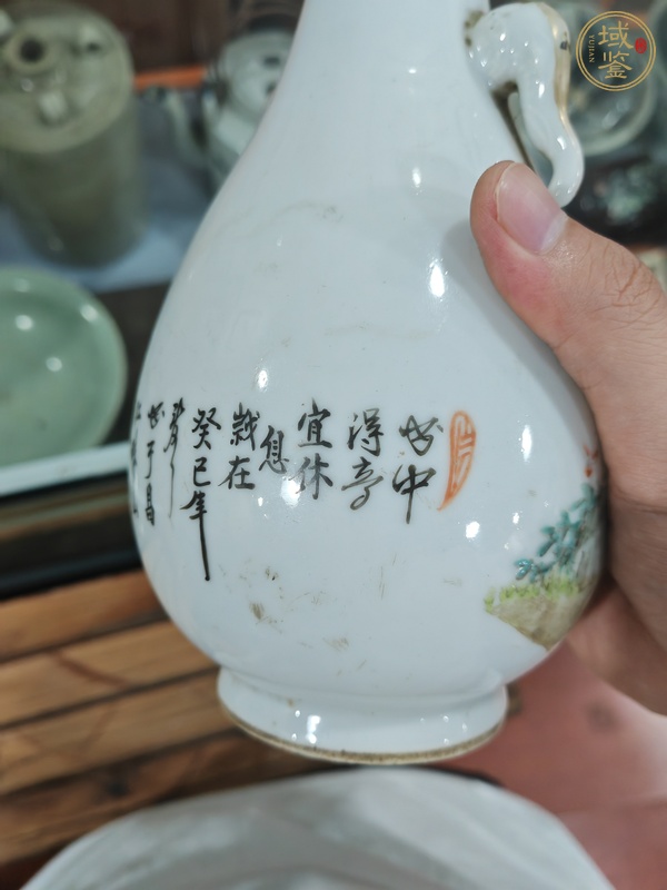 古玩陶瓷人物瓶真品鑒賞圖