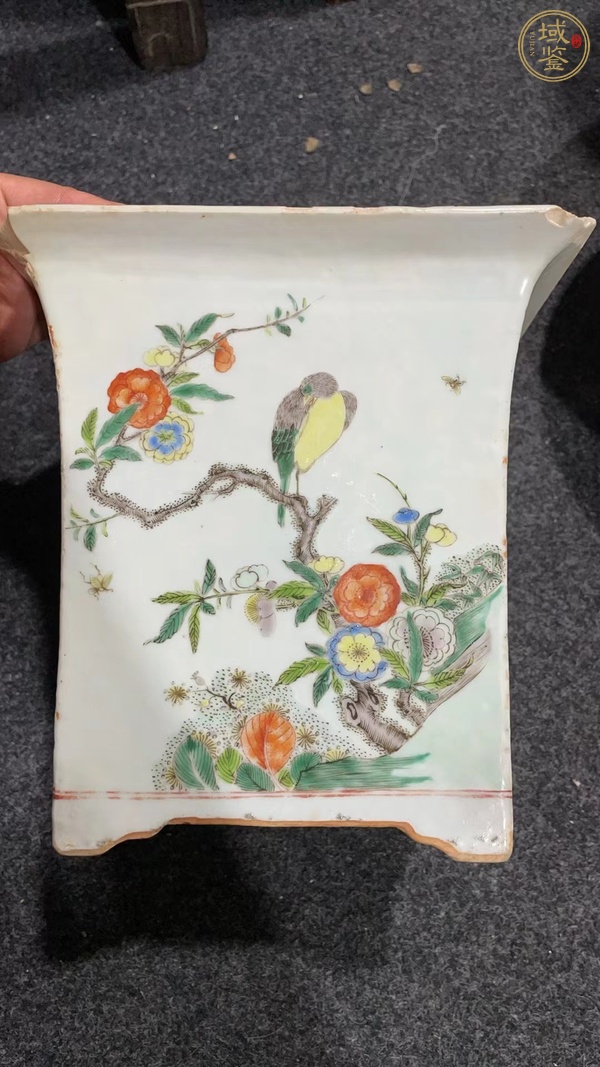 古玩陶瓷粉彩花盆真品鑒賞圖