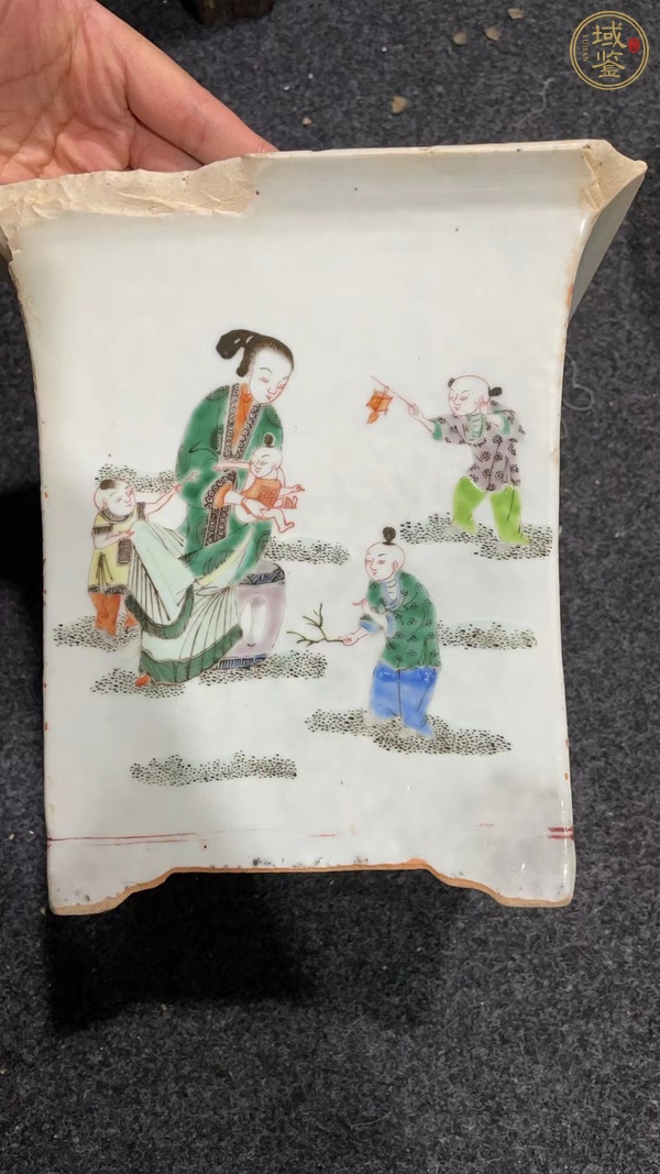 古玩陶瓷粉彩花盆真品鑒賞圖