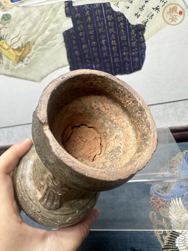 古玩陶瓷褐釉瓶真品鑒賞圖