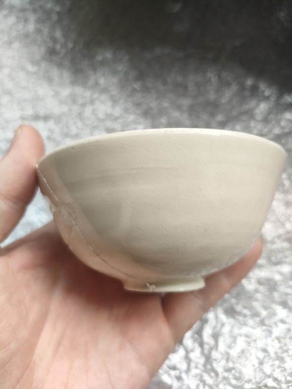 古玩陶瓷宋定窯白釉素碗拍賣(mài)，當(dāng)前價(jià)格1200元