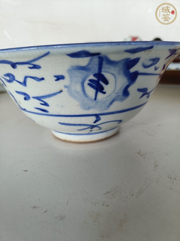 古玩陶瓷青花花卉紋撇口碗真品鑒賞圖