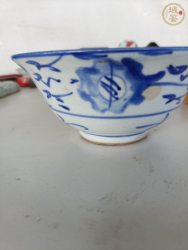 古玩陶瓷青花花卉紋撇口碗真品鑒賞圖