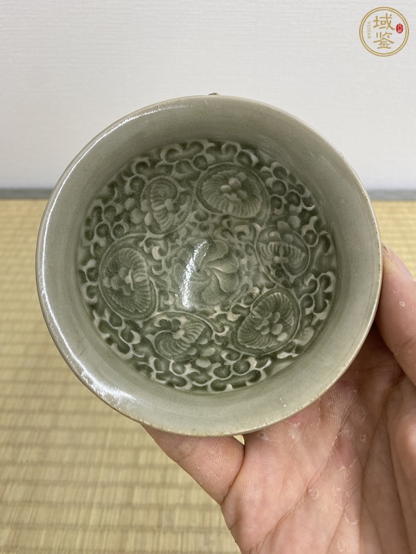 古玩陶瓷北宋耀州窯團(tuán)菊盞真品鑒賞圖