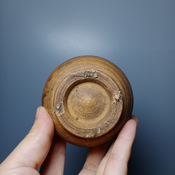 古玩陶瓷明代,紫金釉雞心罐拍賣,當前價格700元