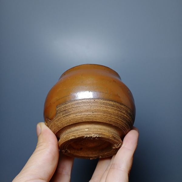 古玩陶瓷明代,紫金釉雞心罐拍賣,當前價格700元