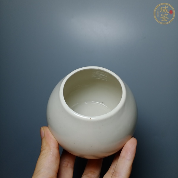 古玩陶瓷白釉雞心罐 真品鑒賞圖