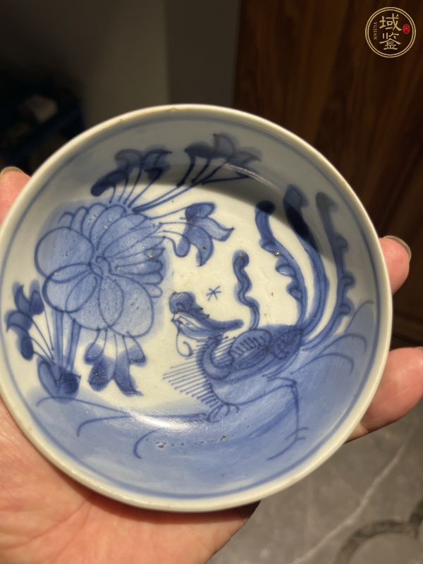 古玩陶瓷鳳穿牡丹紋青花洗真品鑒賞圖