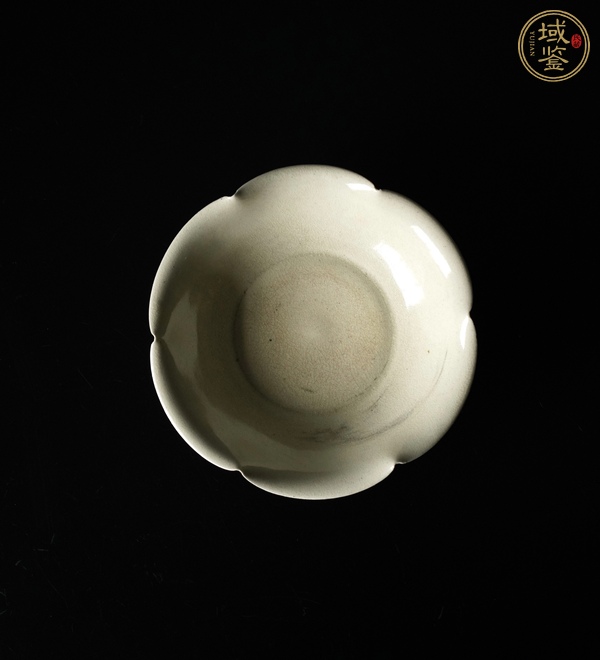 古玩陶瓷宋景德鎮(zhèn)青白釉花口高足盤真品鑒賞圖