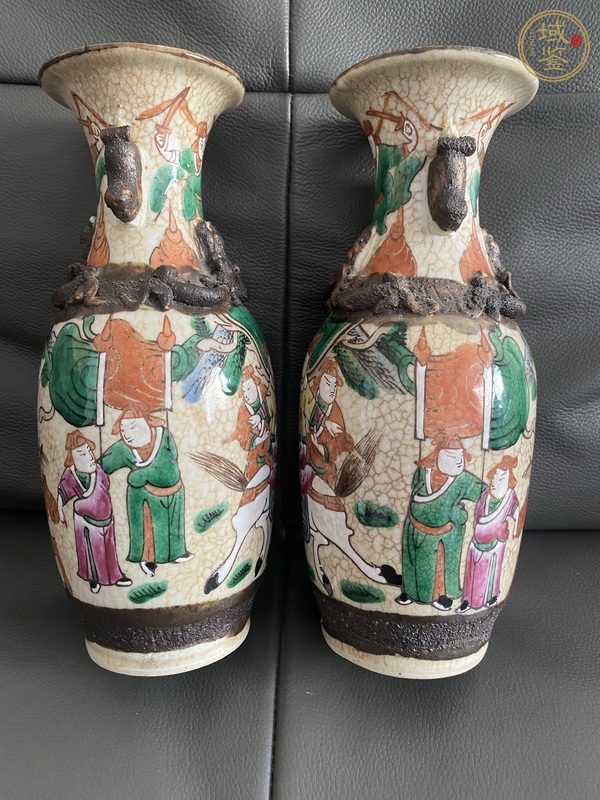 古玩陶瓷刀馬人瓶真品鑒賞圖