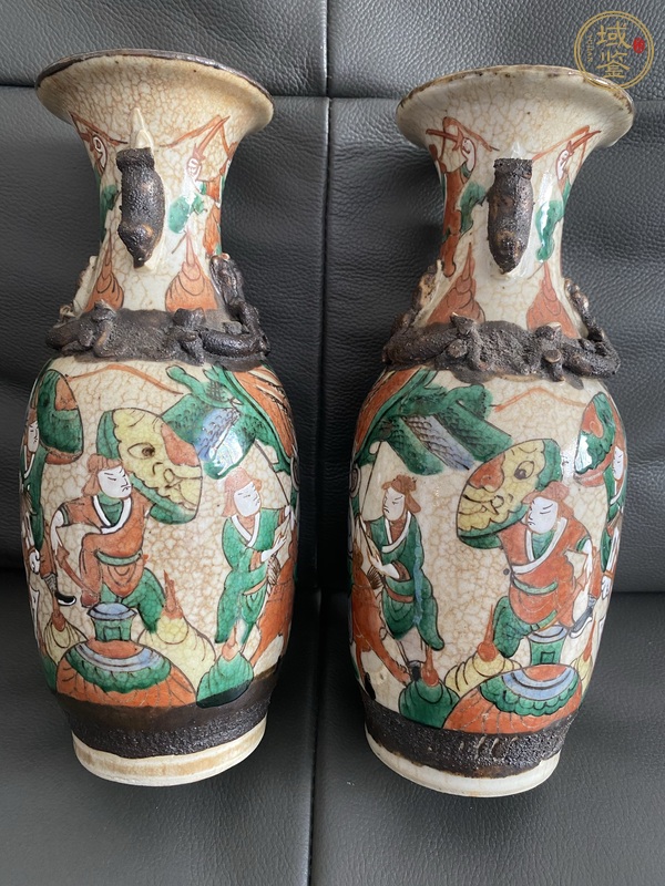 古玩陶瓷刀馬人瓶真品鑒賞圖