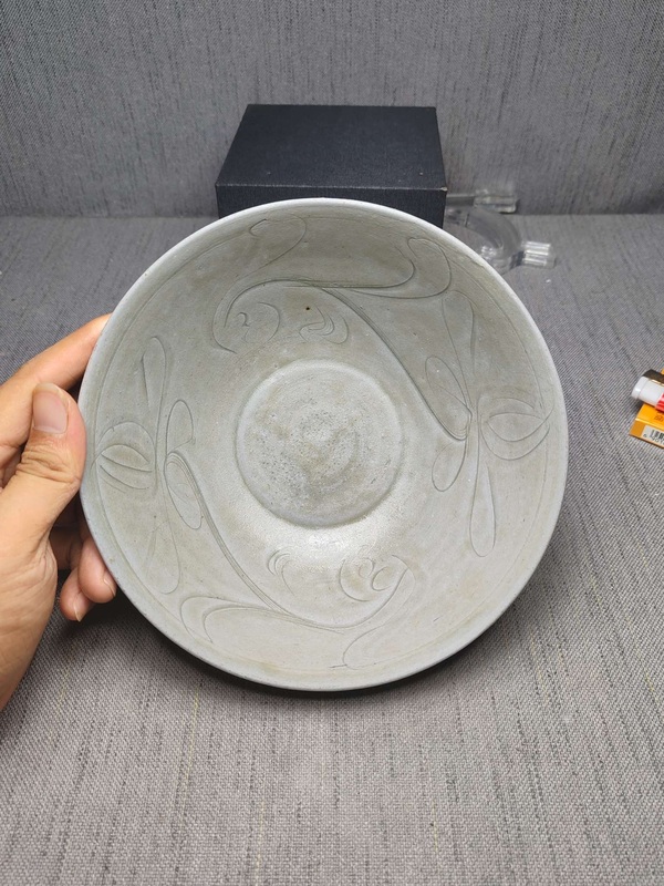 古玩陶瓷(精品)金村窯青瓷刻花大碗(收藏極館藏)拍賣,當前價格3888元