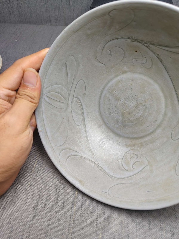 古玩陶瓷(精品)金村窯青瓷刻花大碗(收藏極館藏)拍賣,當前價格3888元