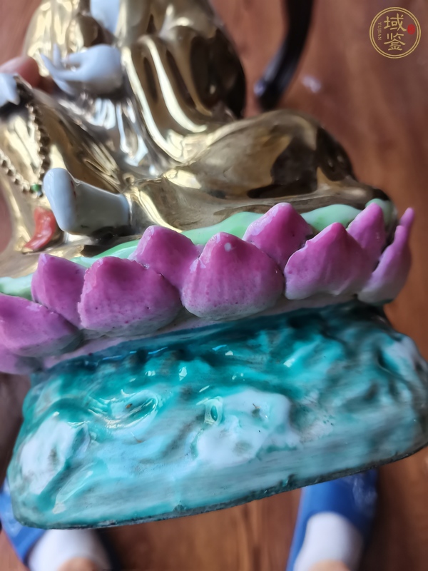 古玩陶瓷觀音塑像真品鑒賞圖
