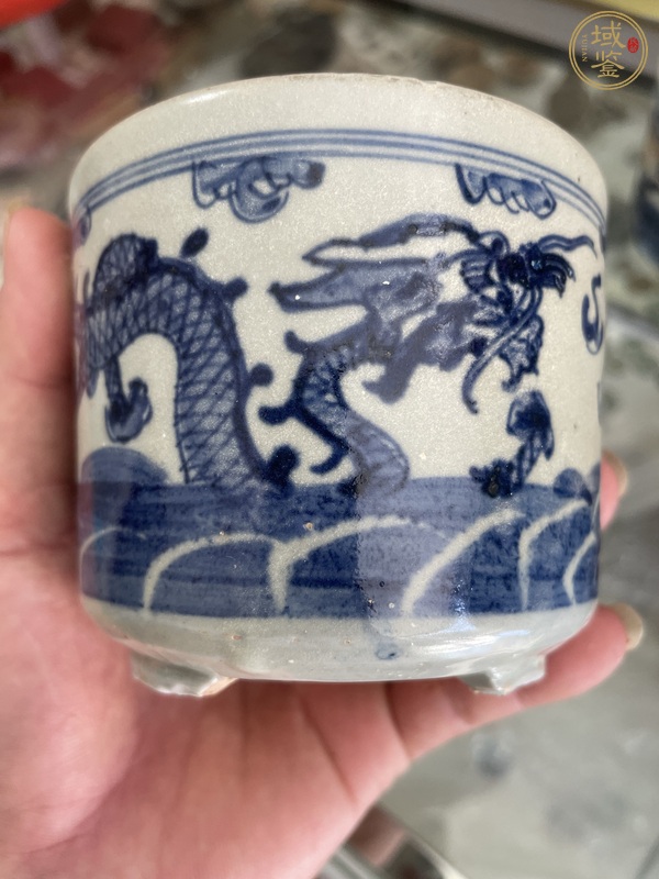 古玩陶瓷青花趕珠龍紋筒式爐真品鑒賞圖