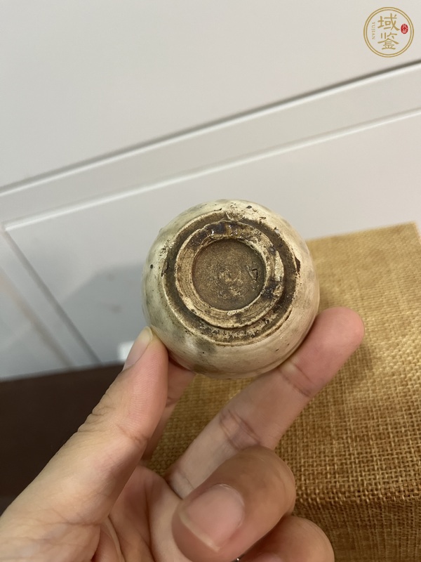 古玩陶瓷磁州窯白釉茶杯真品鑒賞圖