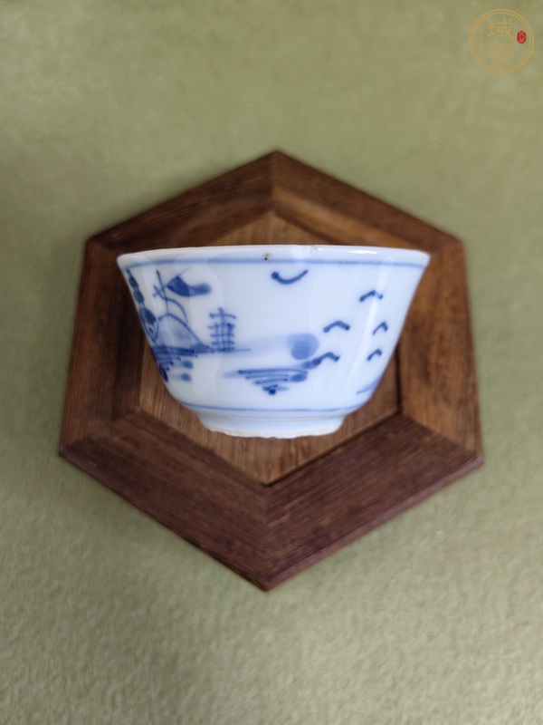 古玩陶瓷青花山水紋杯真品鑒賞圖