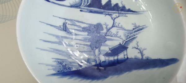 古玩陶瓷山水紋青花盤(pán)真品鑒賞圖
