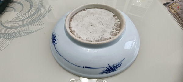古玩陶瓷山水紋青花盤(pán)真品鑒賞圖