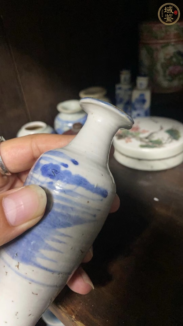 古玩陶瓷青花瓶真品鑒賞圖