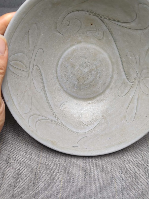 古玩陶瓷(精品)金村窯青瓷刻花大碗(收藏極館藏)拍賣,當前價格3888元