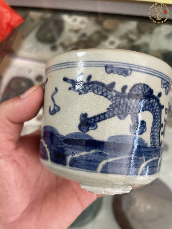 古玩陶瓷青花趕珠龍紋筒式爐真品鑒賞圖