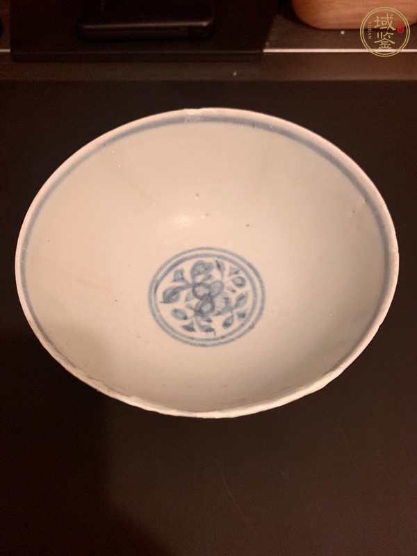 古玩陶瓷明早中期青花一鷺蓮科紋碗真品鑒賞圖