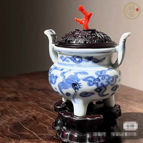 古玩陶瓷云鶴紋香爐真品鑒賞圖