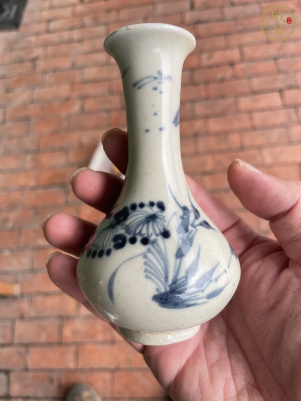 古玩陶瓷青花瓶真品鑒賞圖