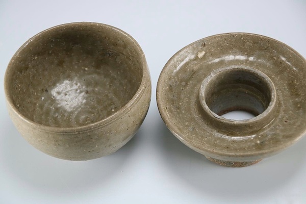 古玩陶瓷晉代越窯青瓷深腹連托盞拍賣,當前價格6568元