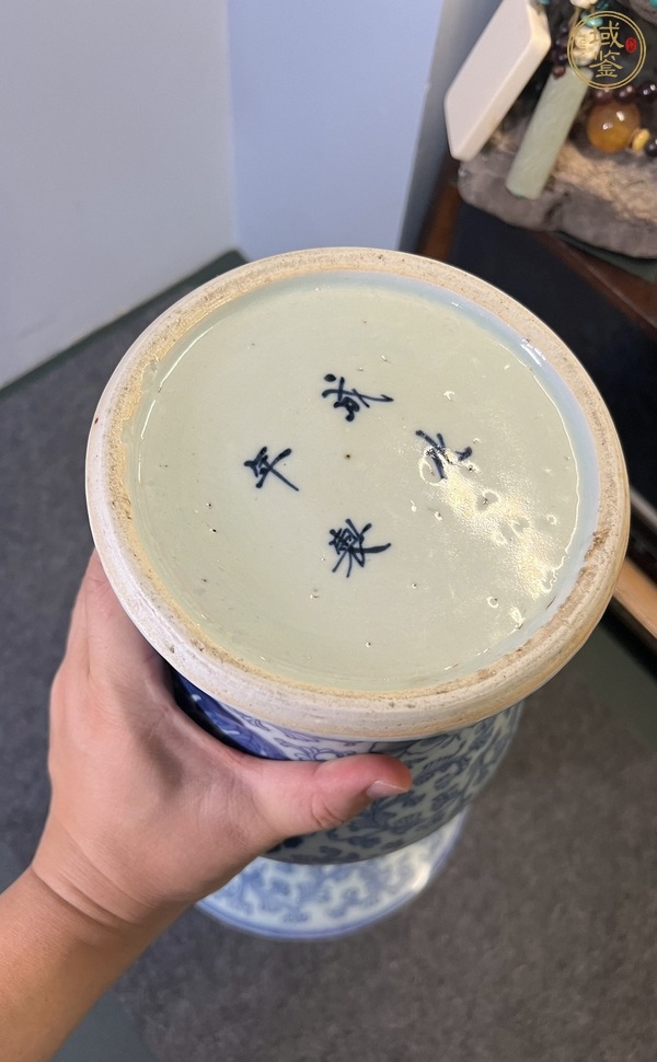 古玩陶瓷青花花觚真品鑒賞圖