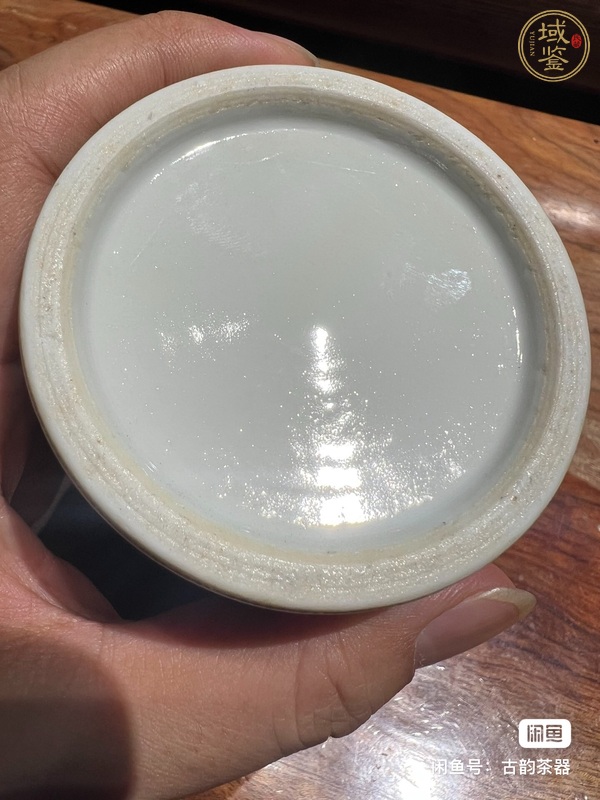 古玩陶瓷青花筆筒真品鑒賞圖