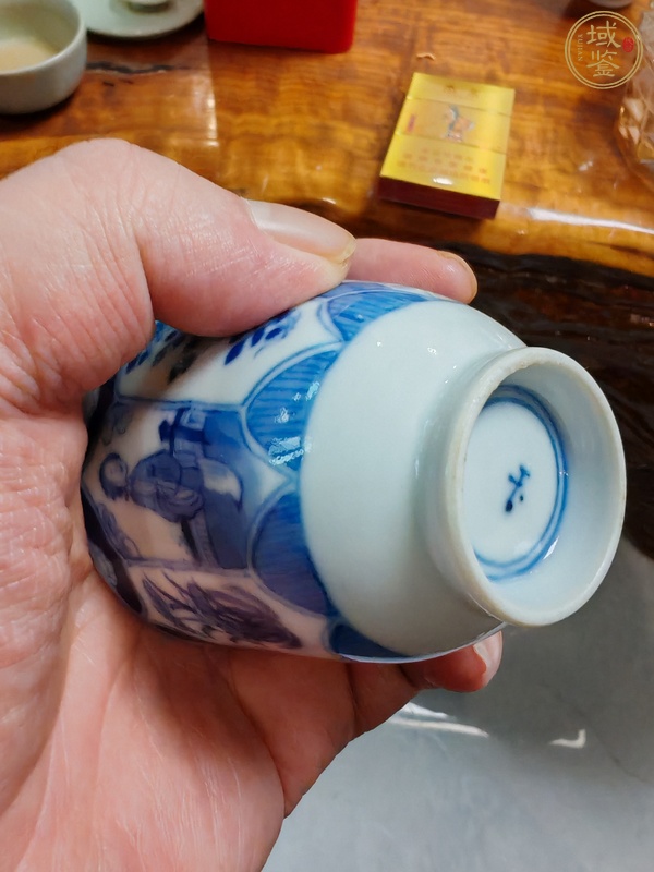 古玩陶瓷青花杯真品鑒賞圖