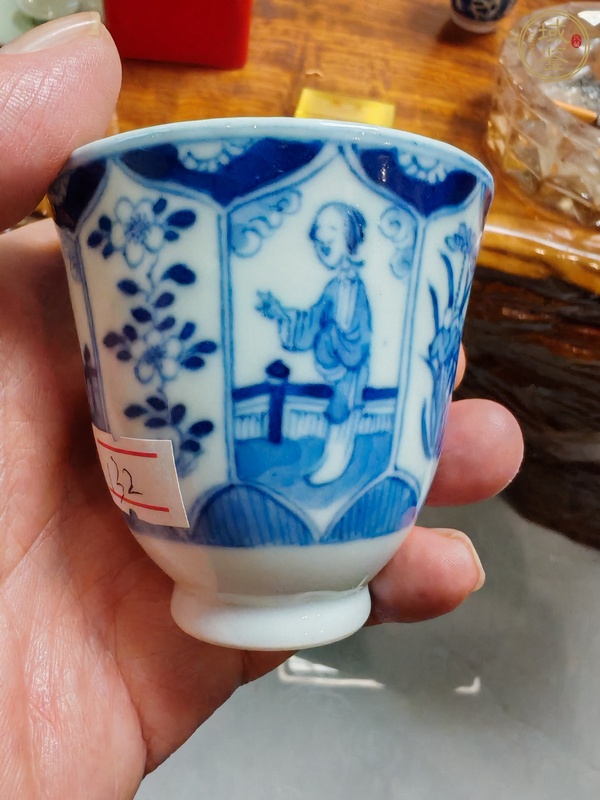 古玩陶瓷青花杯真品鑒賞圖