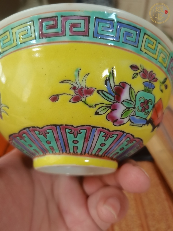 古玩陶瓷福壽紋粉彩碗真品鑒賞圖