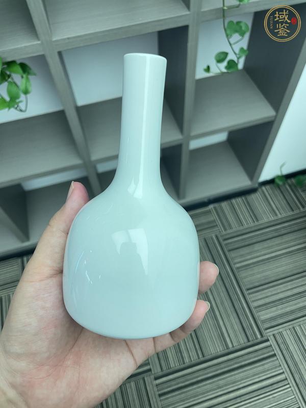 古玩陶瓷白釉搖鈴尊真品鑒賞圖