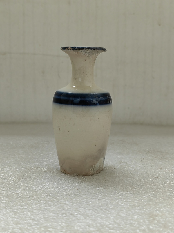 古玩陶瓷青花線條紋撇口瓶拍賣,當前價格198元