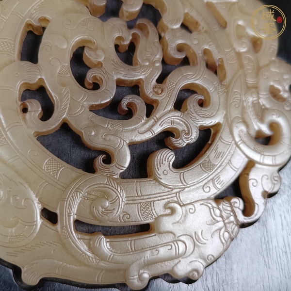 古玩玉器仿古龍型佩真品鑒賞圖