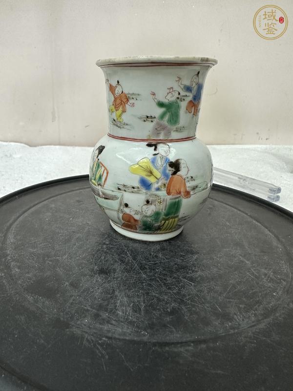 古玩陶瓷粉彩人物渣斗真品鑒賞圖