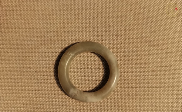 古玩玉器玉襟環(huán)真品鑒賞圖