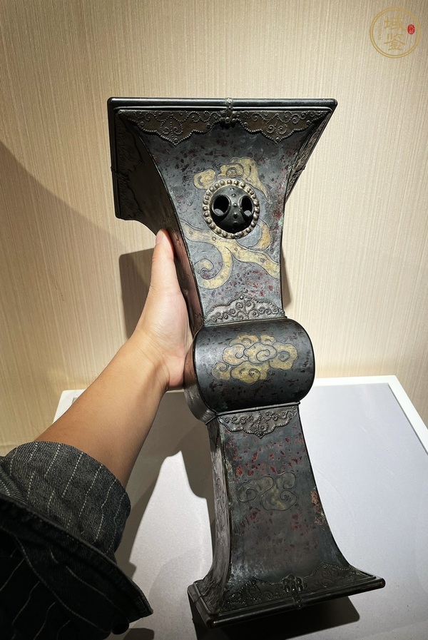 古玩銅器銅花觚真品鑒賞圖