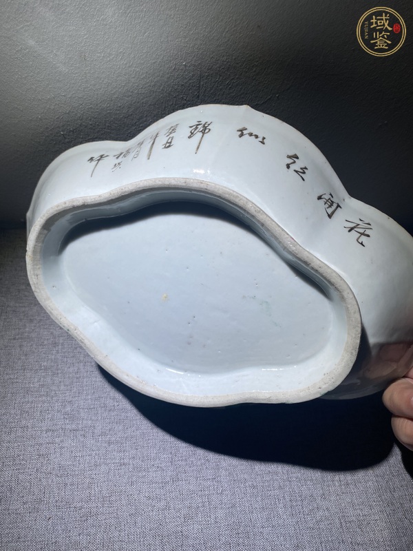 古玩陶瓷粉彩花卉海棠供盤真品鑒賞圖