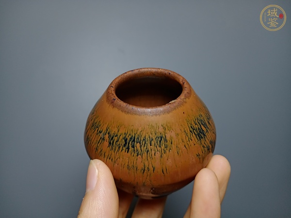 古玩陶瓷明·窯變釉水呈真品鑒賞圖