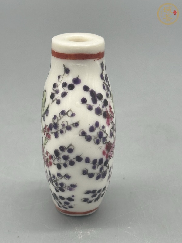 古玩陶瓷鼻煙壺真品鑒賞圖