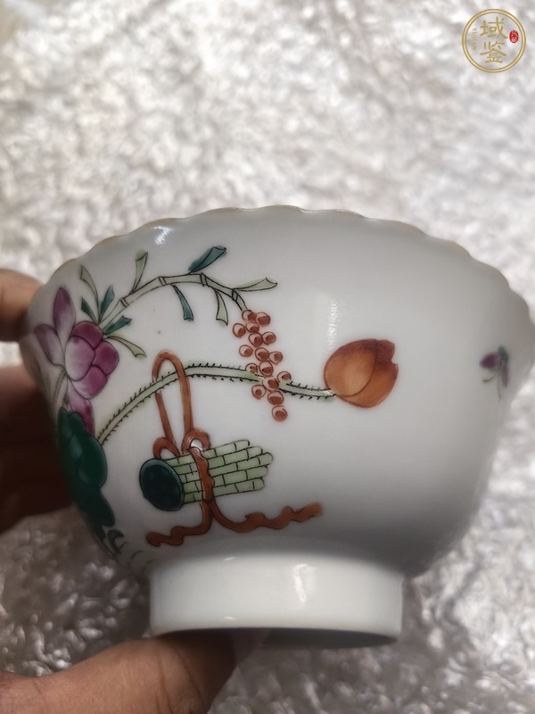 古玩陶瓷粉彩碗真品鑒賞圖
