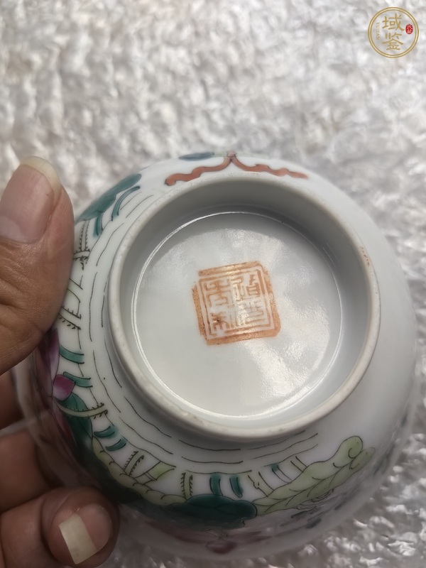 古玩陶瓷粉彩碗真品鑒賞圖