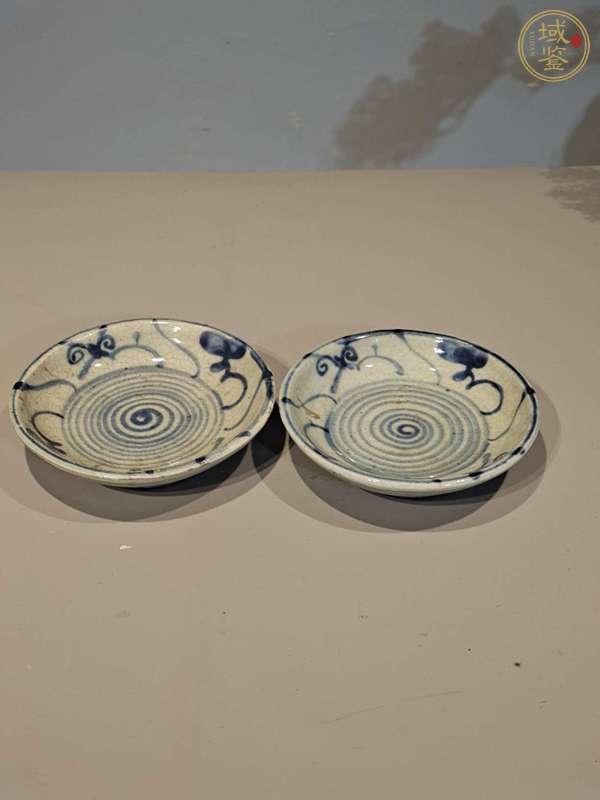 古玩陶瓷青花盤真品鑒賞圖